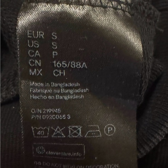 Divided By H&M Women’s Medium Smile Sweatshirt. Very gently used. - Picture 7 of 7
